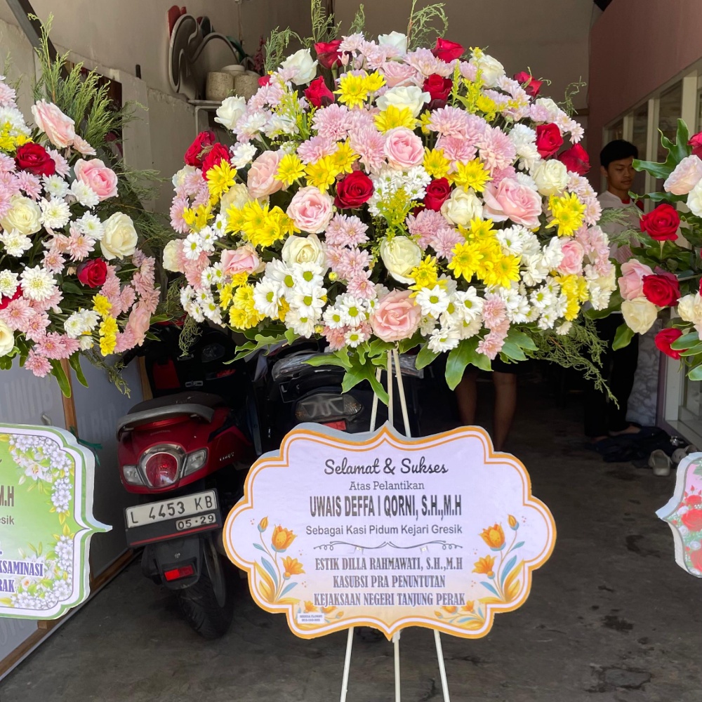 2 - Standing Fresh Flower 